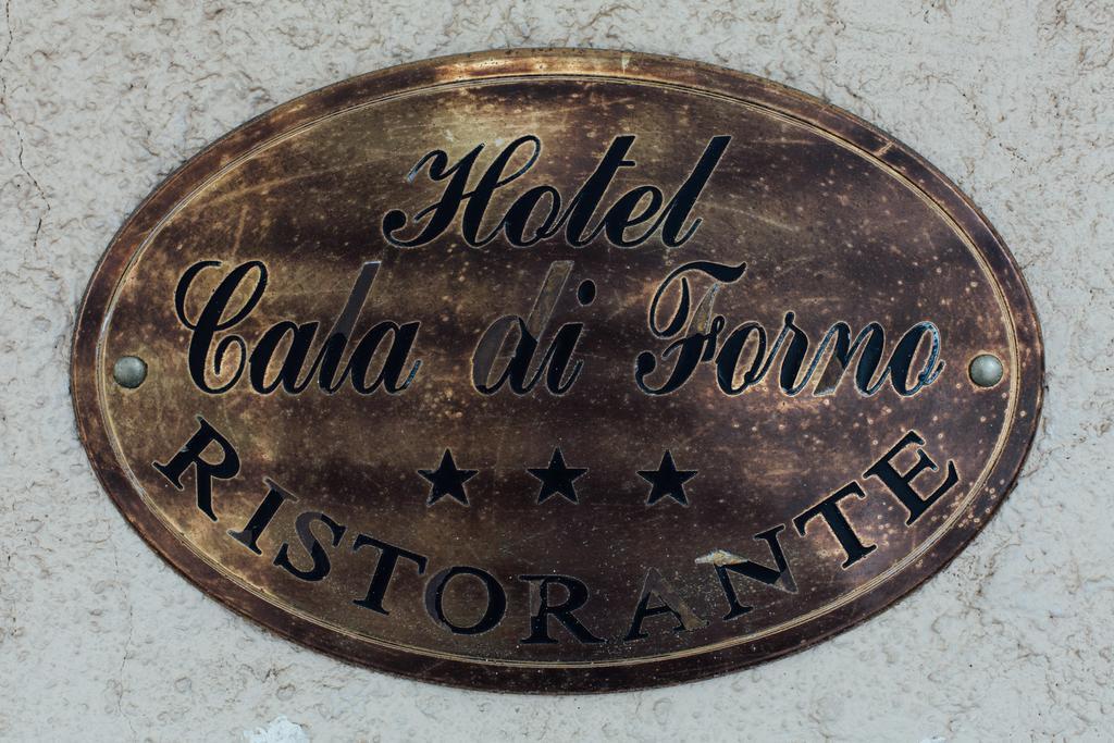 Hotel Cala Di Forno Фонтебланда Екстериор снимка